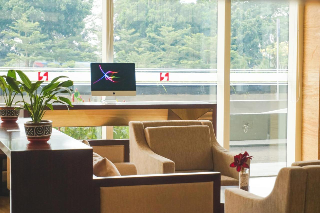 Swiss-Belcourt Serpong Exteriér fotografie