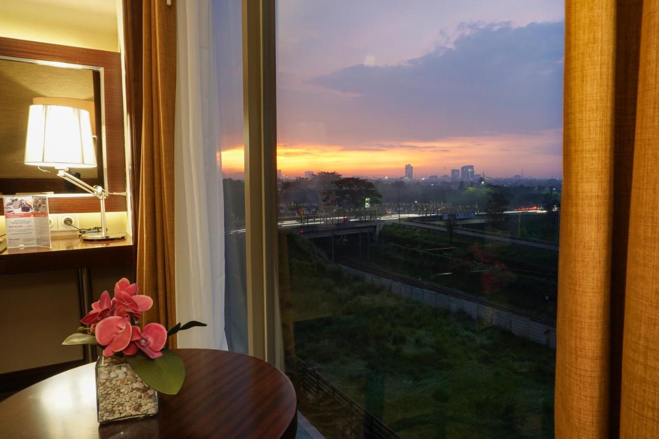 Swiss-Belcourt Serpong Exteriér fotografie
